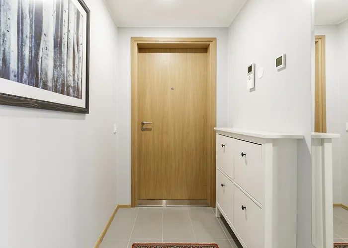 By The Old Town, New & Modern, 2 Bedroom Easy Access By Car, Free Parking Apartmán Tallinn